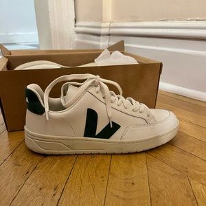 Veja V-12 Leather Sneakers